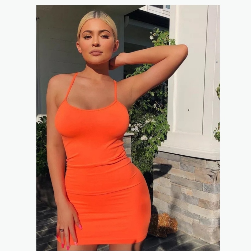 New🧡 FashionNova Neon Orange Dress 🧡 - Picture 4 of 7